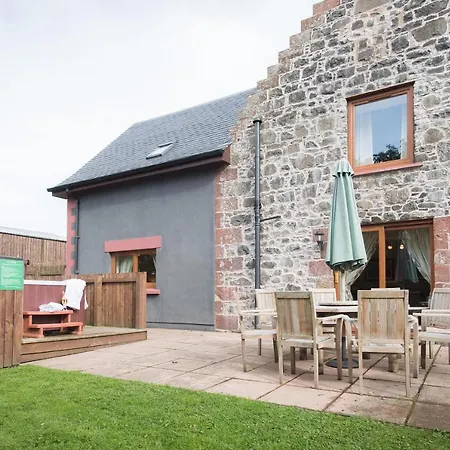 The Granary With Hot Tub Villa Forgandenny Exterior photo